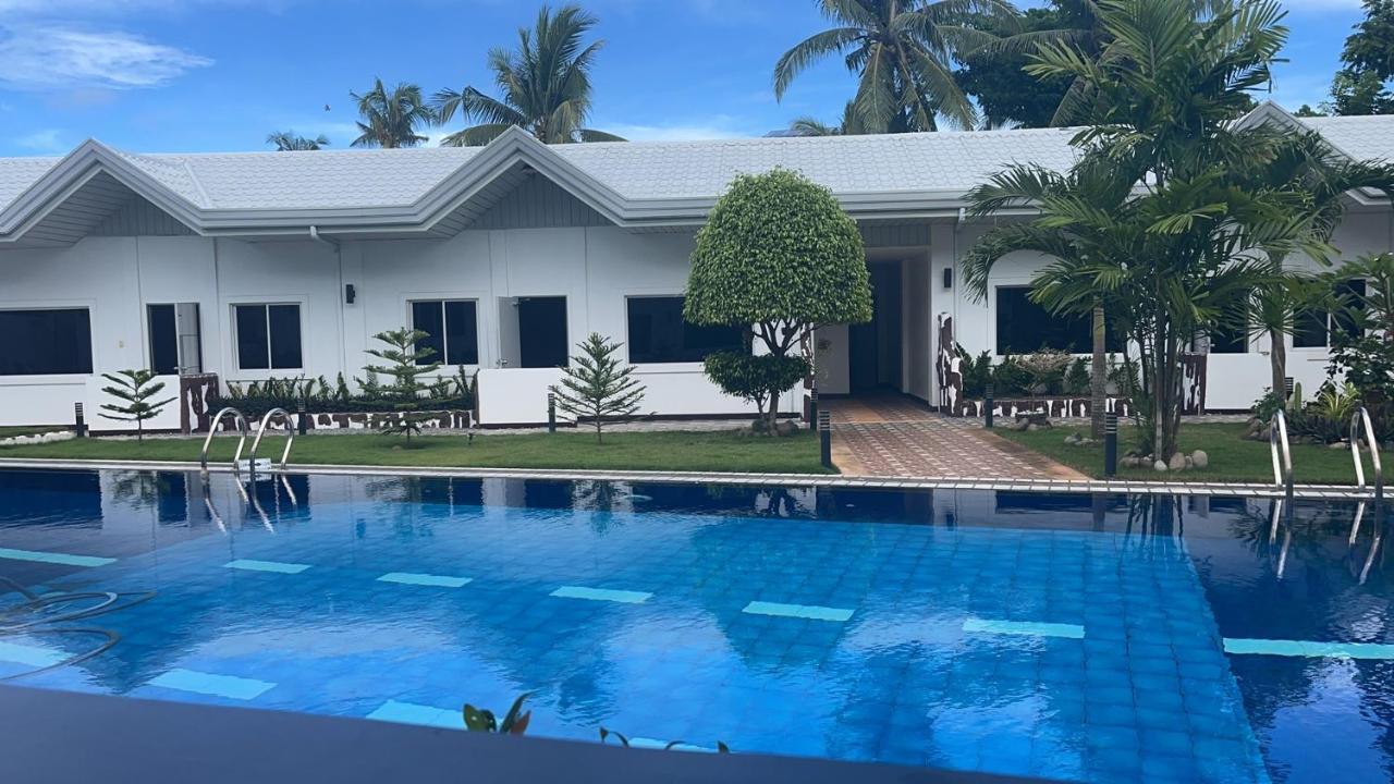 Adela Resort Panglao Esterno foto